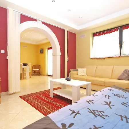 Apartament Puntizela 727 *