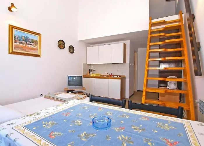 Apartment Puntizela 727 Pula