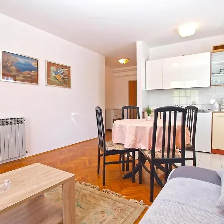 Puntizela 727 Appartement