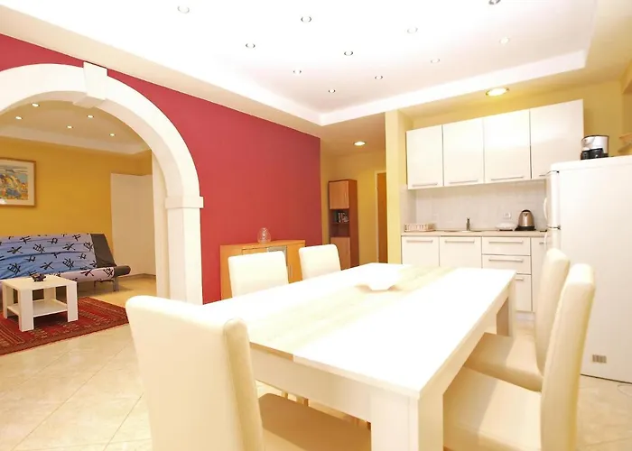 Puntizela 727 * Pula