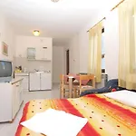 Puntizela 727