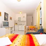 Puntizela 727 Апартаменты