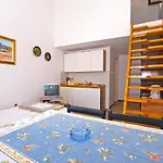 Апартаменты Puntizela 727 Пула